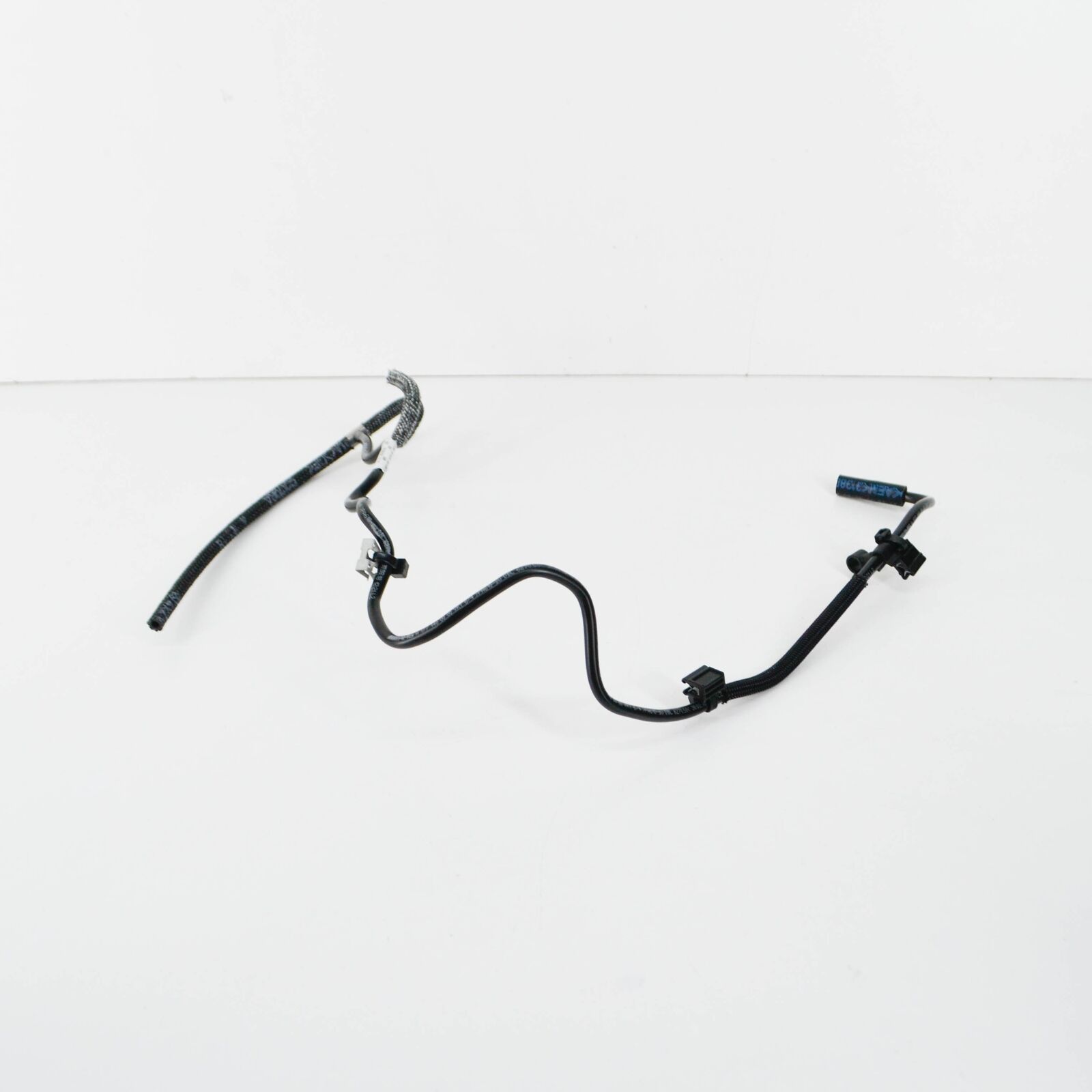 NEW MERCEDES-BENZ C W205 VACUUM LINE A1771400000 ORIGINAL 2 NEW MERCEDES-BENZ C W205 VACUUM LINE A1771400000 ORIGINAL - Image 2