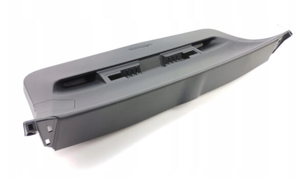 NEW VOLKSWAGEN GOLF MK8 REAR LID LOWER TRIM PANEL 5H98676014PK - Image 2
