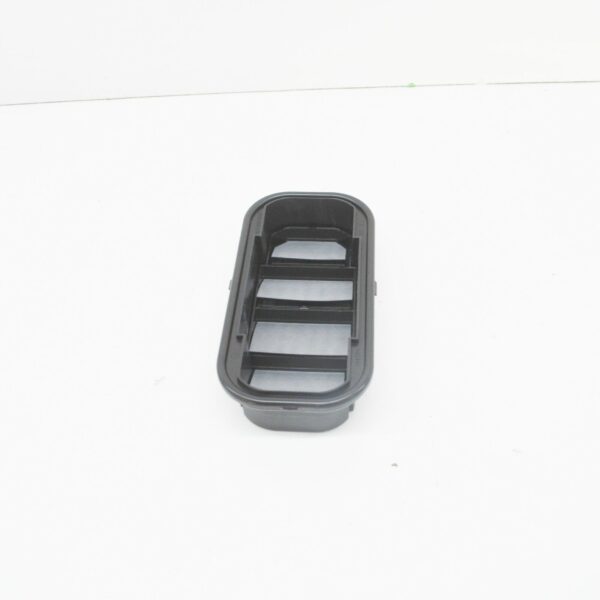 NEW MERCEDES-BENZ VITO W638 REAR AIR OUTLET FLAP A9018300042 ORIGINAL - Image 2
