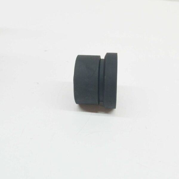 NEW MERCEDES-BENZ GLA X156 ENGINE COVER ELASTOMER BEARING A6460940285 ORIGINAL - Image 2
