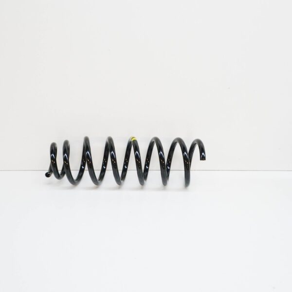 NEW MERCEDES-BENZ C W205 FRONT COIL SPRING A2053212604 ORIGINAL - Image 2