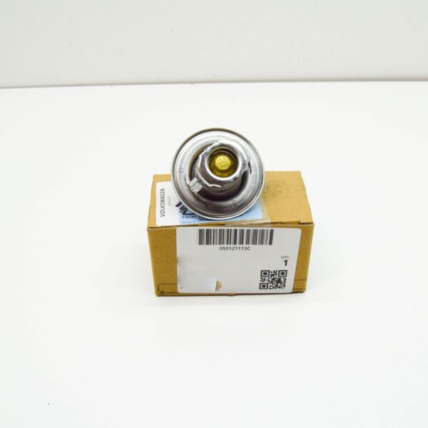 NEW VOLKSWAGEN JETTA MK6 COOLANT THERMOSTAT 050121113C 2.0 PETROL 86KW ORIGINAL - Image 2