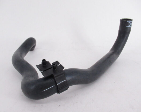 NEW VOLKSWAGEN BEETLE A5 ENGINE COOLANT RETURN LOWER HOSE 5C0122051A ORIGINAL - Image 2