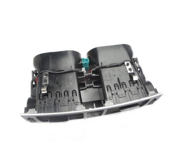 NEW MERCEDES-BENZ C W204 DASHBOARD CENTRAL AIR VENT A20483073542A17 ORIGINAL - Image 2