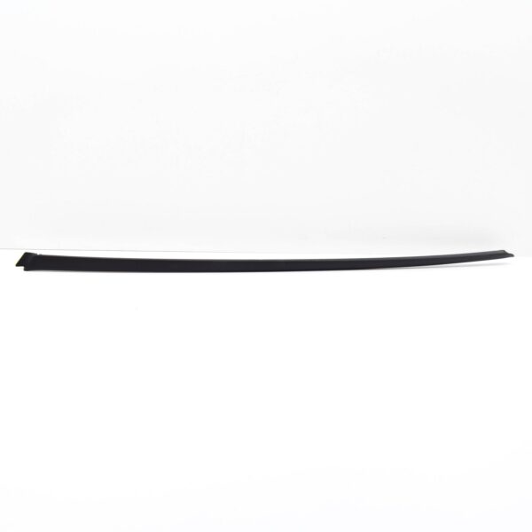 NEW AUDI A3 8P FRONT WINDSHIELD RIGHT WATER DEFLECTOR 8P0854328B01C ORIGINAL - Image 2