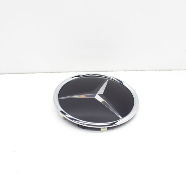 NEW MB E W213 RADIATOR GRILLE STAR BADGE EMBLEM BASE PLATE A0008880000 - Image 2