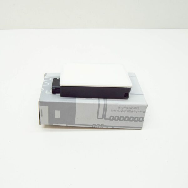 NEW MERCEDES-BENZ GLE W166 BLIND SPORT RADAR SENSOR A0009058104 ORIGINAL - Image 2