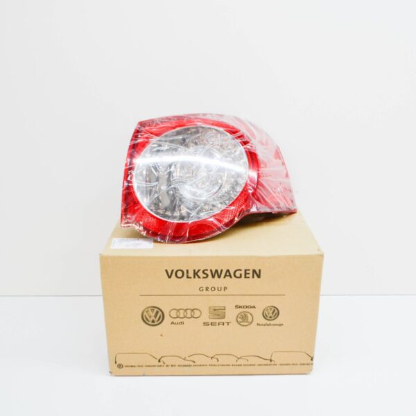 NEW VW PASSAT B6 3C2 REAR RIGHT OUTER TAILLIGHT 3C9945096N - Image 2