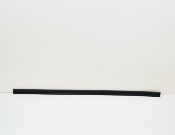NEW AUDI Q7 4L HOOD REAR WATER BOX SEAL 4L0823723 - Image 2