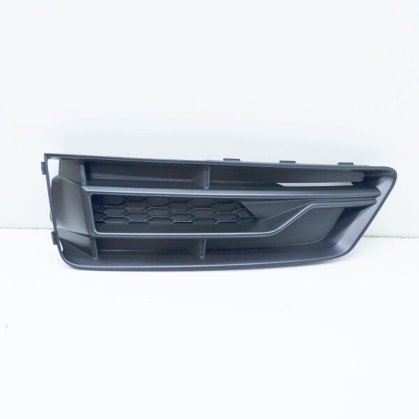 NEW AUDI A4 AVANT B9 FRONT BUMPER LEFT GRILLE 8W0807681P9B9 - Image 2