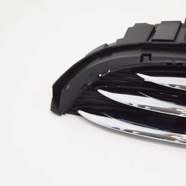 NEW MINI COOPER F55 3 DOORS FRONT BUMPER CHROME VENT GRILLE 51137335529 ORIGINAL - Image 2
