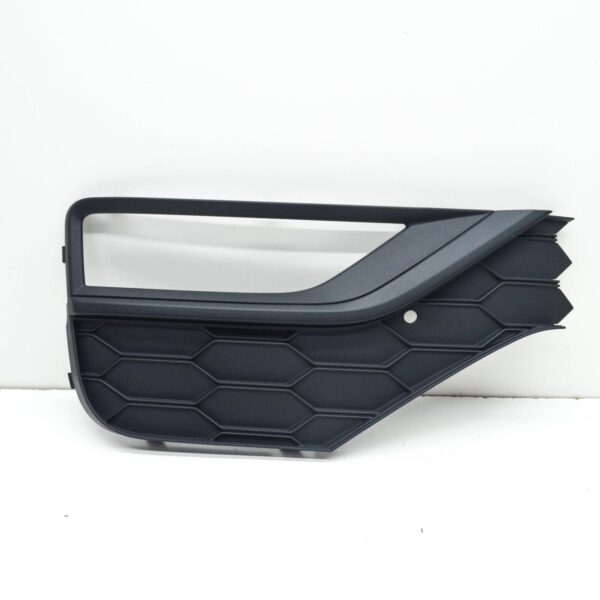 NEW VOLKSWAGEN AMAROK FRONT RIGHT FOG LIGHT GRILLE 2H6807490E9B9 - Image 2