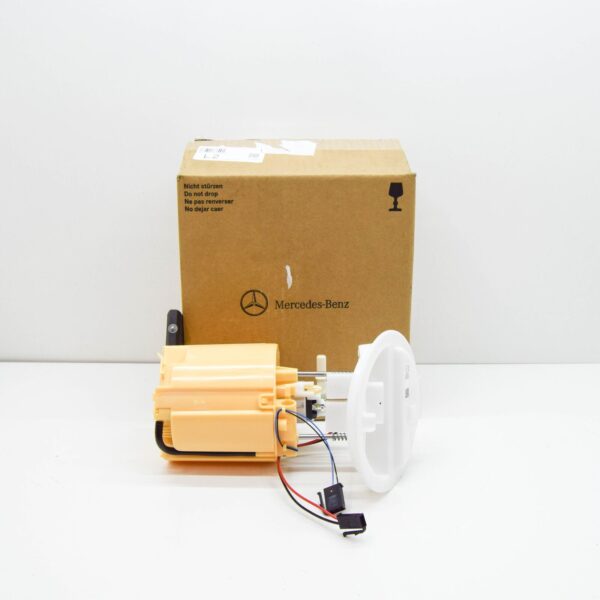 NEW MERCEDES-BENZ E W212 RIGHT FUEL FEED UNIT A2124700494 ORIGINAL - Image 2
