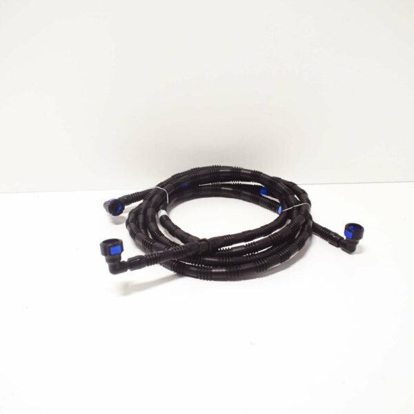 NEW AUDI A3 8V HEADLIGHT WASHER HOSE 8V3955970P - Image 2