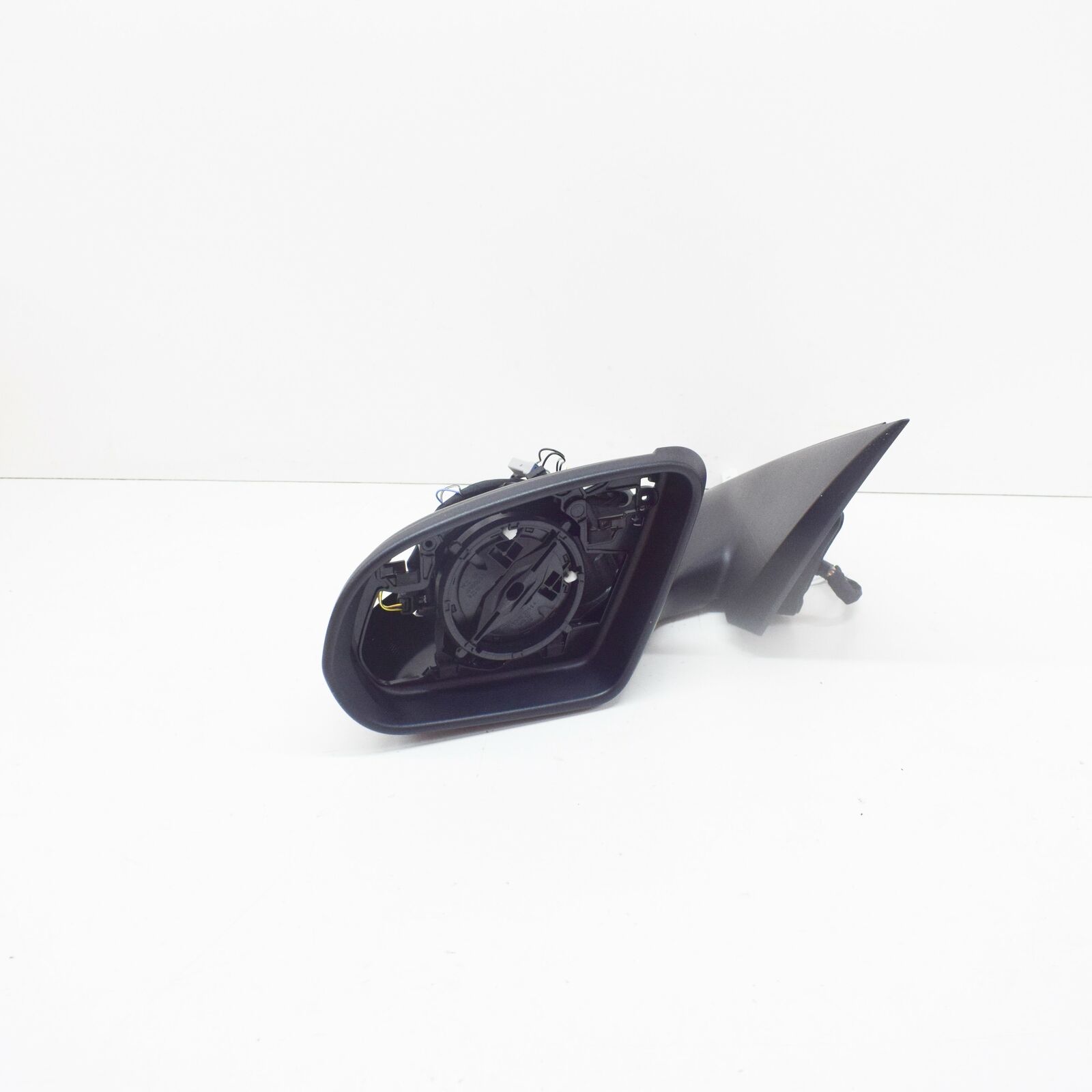 NEW MERCEDES-BENZ C W205 FRONT LEFT DOOR MIRROR FRAME LHD A2058100905 2 NEW MERCEDES-BENZ C W205 FRONT LEFT DOOR MIRROR FRAME LHD A2058100905 - Image 2