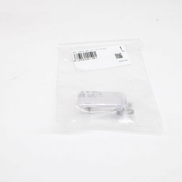 NEW MERCEDES-BENZ C W202 COURTESY INTERIOR LIGHT A1268201301 ORIGINAL - Image 2