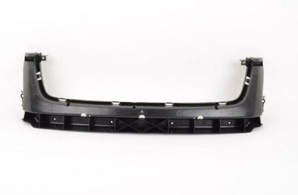 NEW VOLKSWAGEN TOUAREG 7L FRONT BUMPER CENTER GUIDE PROFILE 7L6807699B - Image 2