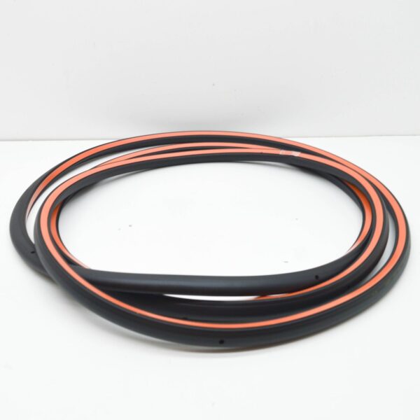 NEW AUDI Q5 8R REAR RIGHT DOOR SEAL RUBBER 8R0839912L - Image 2