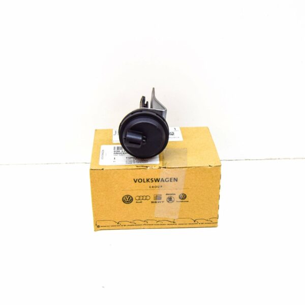 NEW VOLKSWAGEN GOLF MK5 TURBOCHARGER VACUUM BOOST VALVE 03G129061C 2.0D - Image 2