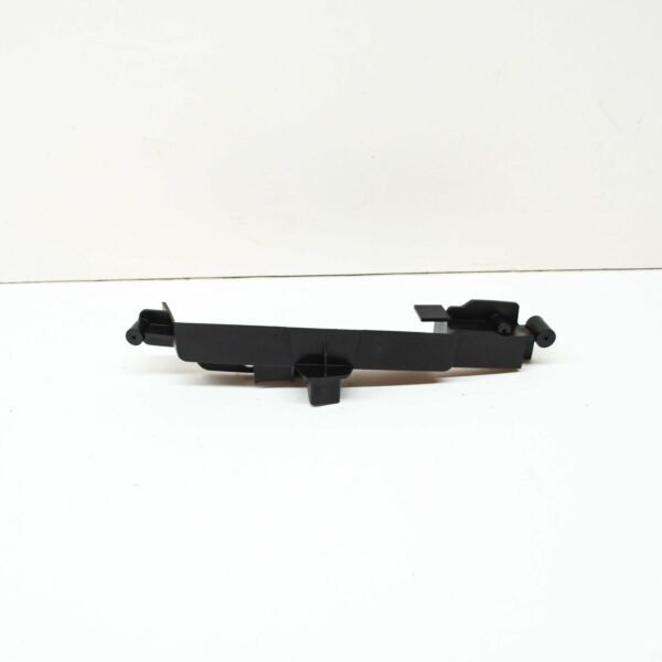 NEW AUDI Q2 GA FRONT BUMPER LEFT AIR CURTAIN BRACKET 81A807409 ORIGINAL - Image 2