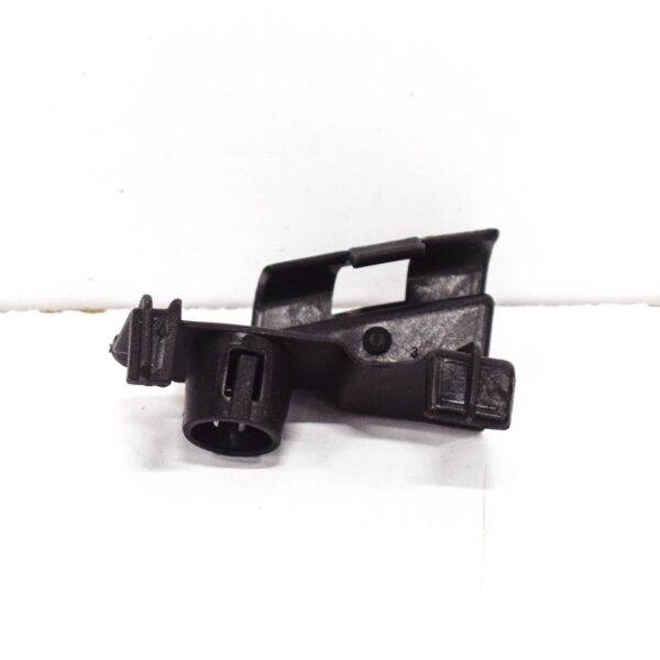 NEW BMW 3 E92 HEADLIGHT WASHER CLEANING HOSE CLAMP 61677174806 ORIGINAL - Image 2