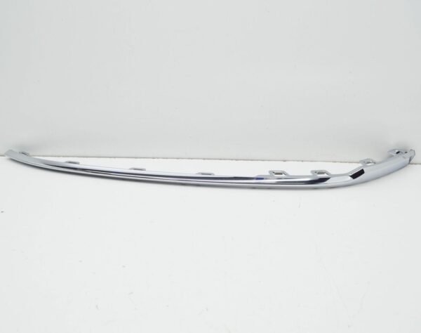 NEW VOLKSWAGEN PASSAT B8 FRONT LEFT BUMPER MOLDING 3G0853253D2ZZ ORIGINAL - Image 2