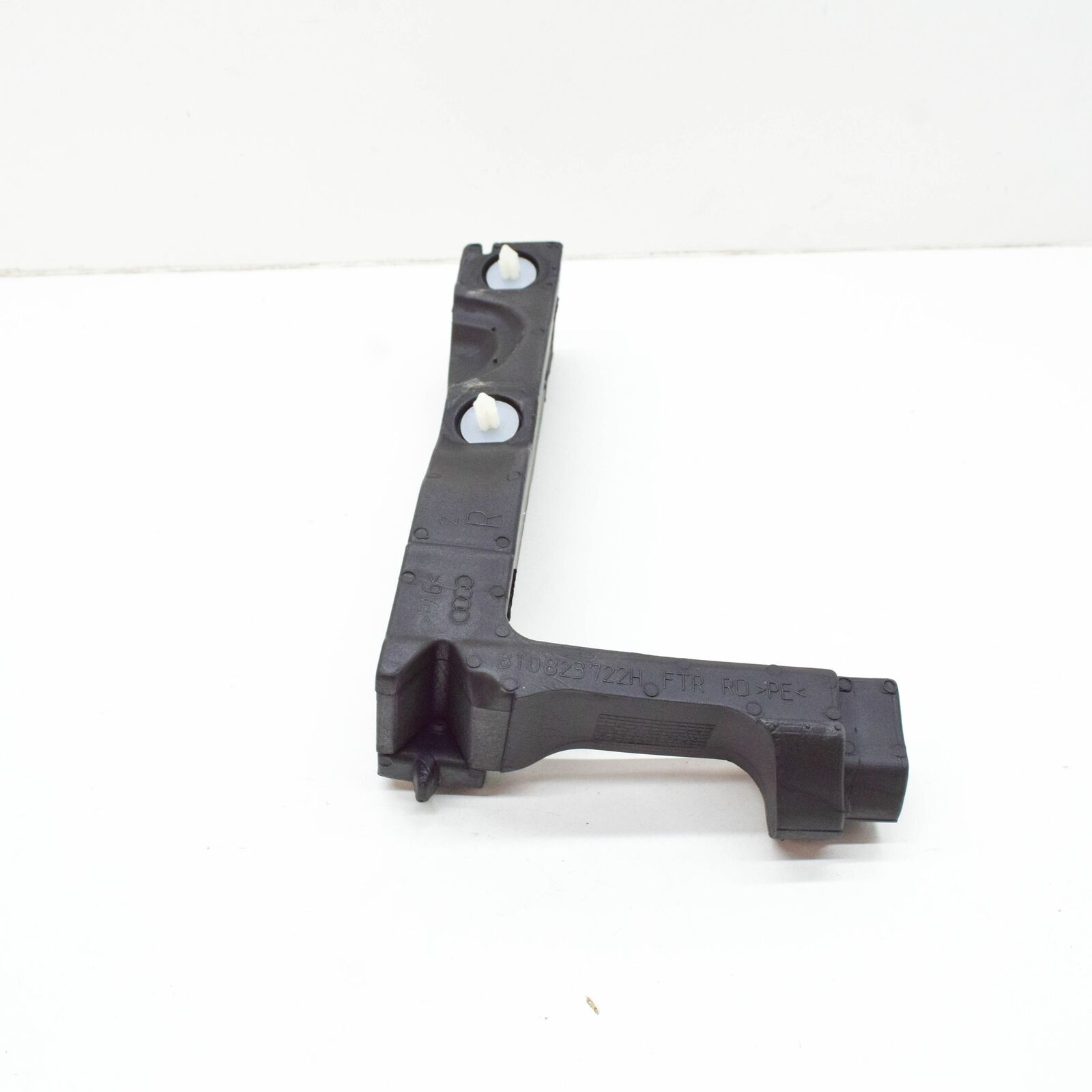 NEW AUDI A5 8T3 FRONT RIGHT HOOD SEAL 8T0823722H ORIGINAL 2 NEW AUDI A5 8T3 FRONT RIGHT HOOD SEAL 8T0823722H ORIGINAL - Image 2