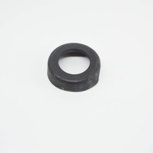 NEW MERCEDES-BENZ E-CLASS W124 REAR SPRING SHIM A2013250944 ORIGINAL - Image 2