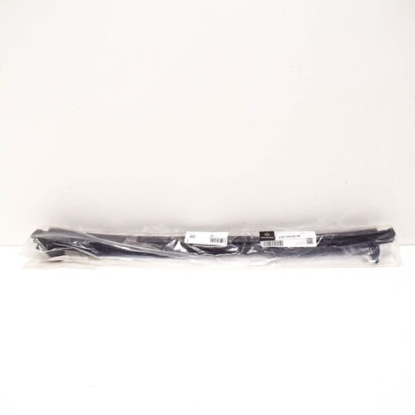 NEW MERCEDES-BENZ SL R230 ROOF LEFT SIDE SEAL A2307900598 ORIGINAL - Image 2