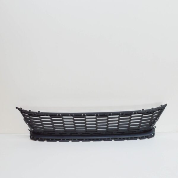 NEW VOLKSWAGEN SCIROCCO FRONT BUMPER LOWER GRILLE 1K8853677E9B9 2015 ORIGINAL - Image 2
