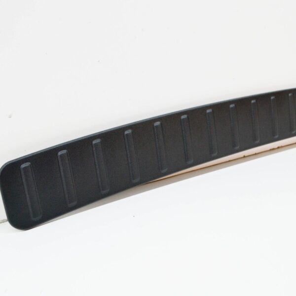 NEW MERCEDES-BENZ GL X164 REAR BUMPER STEP PAD A1648840090 - Image 3