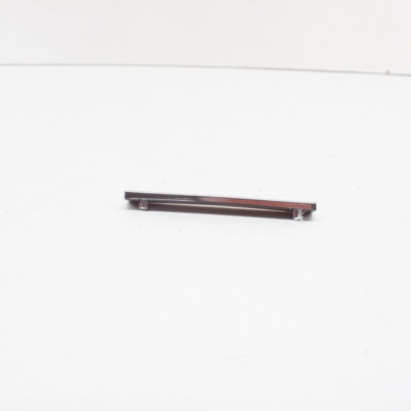 NEW AUDI Q7 4L 'QUATTRO' GRILLE EMBLEM 4L08537362ZZ - Image 3