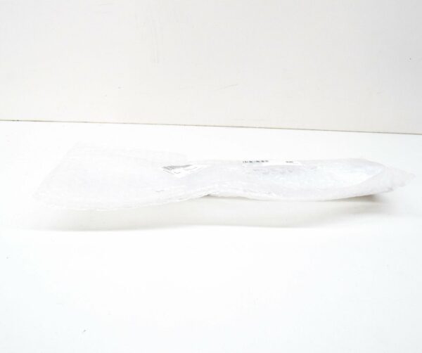 NEW VW GOLF MK7 REAR TAILGATE RIGHT SIDE SPOILER TRIM 5G9805946041 - Image 3