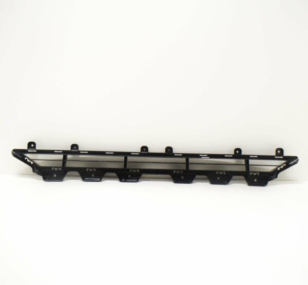 NEW AUDI Q3 8U FRONT BUMPER CENTER LOWER GRILLE 8U0807683FSP9 2014 - Image 3