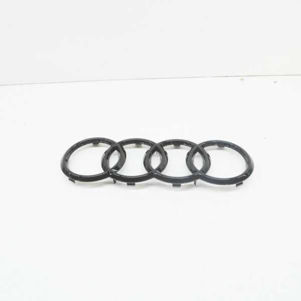 NEW AUDI RS7 SPORTBACK 4K8 FRONT GRILLE BADGE 4K8853605T94 - Image 3
