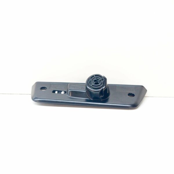 NEW VOLKSWAGEN TRANSPORTER T6 LEFT SLIDING DOOR UPPER CATCH PLATE 7E0843637B - Image 3