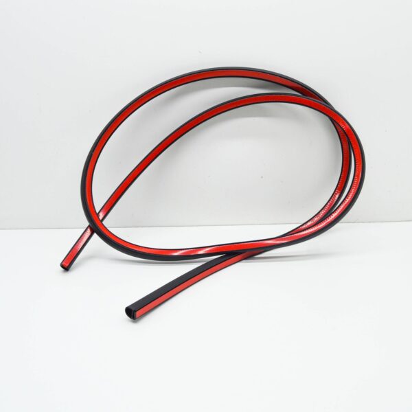 NEW AUDI Q8 4MN FRONT OUTER DOOR SEAL RUBBER 4M8837911 - Image 3