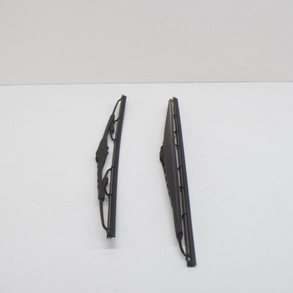 NEW VW BORA 1J6 FRONT WINDSCREEN WIPER BLADES 1J0998003 - Image 3