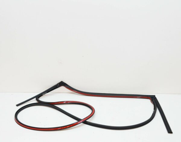 NEW AUDI Q7 4L REAR RIGHT OUTER DOOR SEAL SELF-ADHESIVE 4L0839912 - Image 3