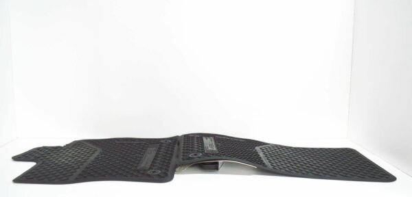 NEW VW GOLF VII MK7 FRONT FLOOR MATS LHD ALL WEATHER 5G1061502A 82V - Image 3