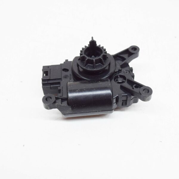 NEW AUDI A3 8PA LEFT HEATER FLAPER MOTOR ACTUATOR 5WA898511 - Image 3