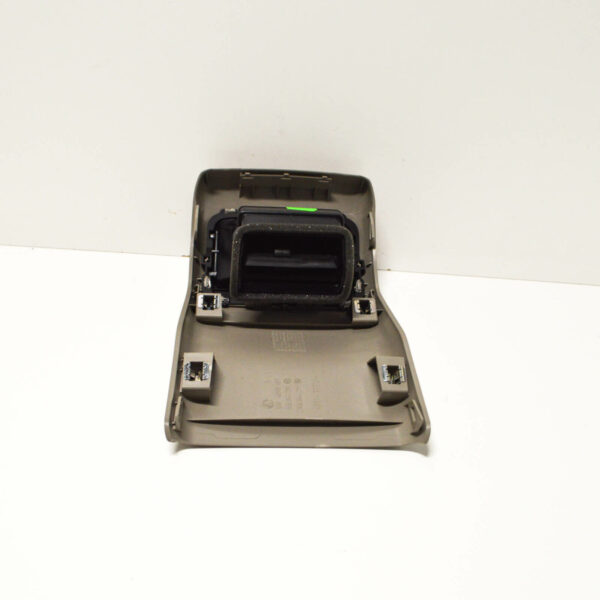 NEW VOLKSWAGEN GOLF MK7 REAR CENTER CONSOLE AIR VENT 5GE864298BZA2 - Image 3