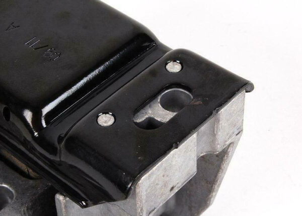 NEW AUDI A3 8L LEFT GEARBOX MOUNTING 1J0199555AJ - Image 3