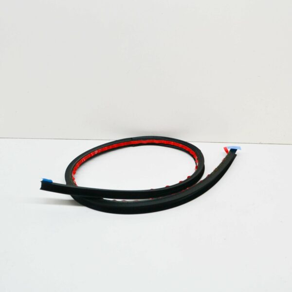 NEW AUDI TT 8J MK2 FRONT RIGHT INNER DOOR SEAL 8J0837718A - Image 3