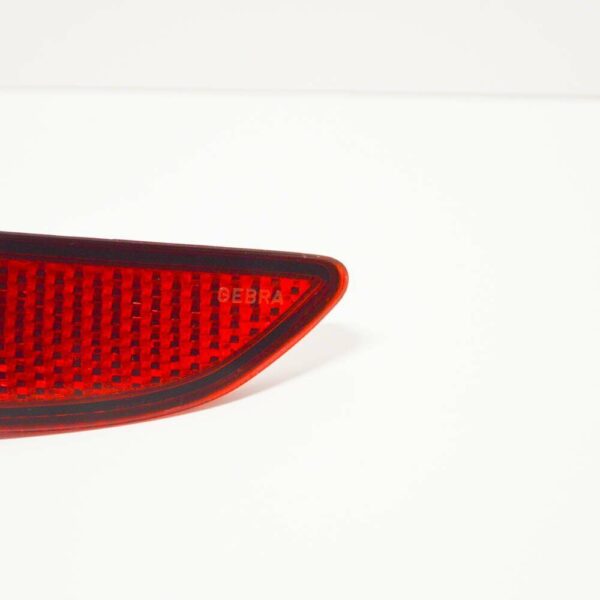 NEW VOLKSWAGEN GOLF PLUS REAR BUMPER RIGHT SIDE REFLECTOR 5M0945106C - Image 3
