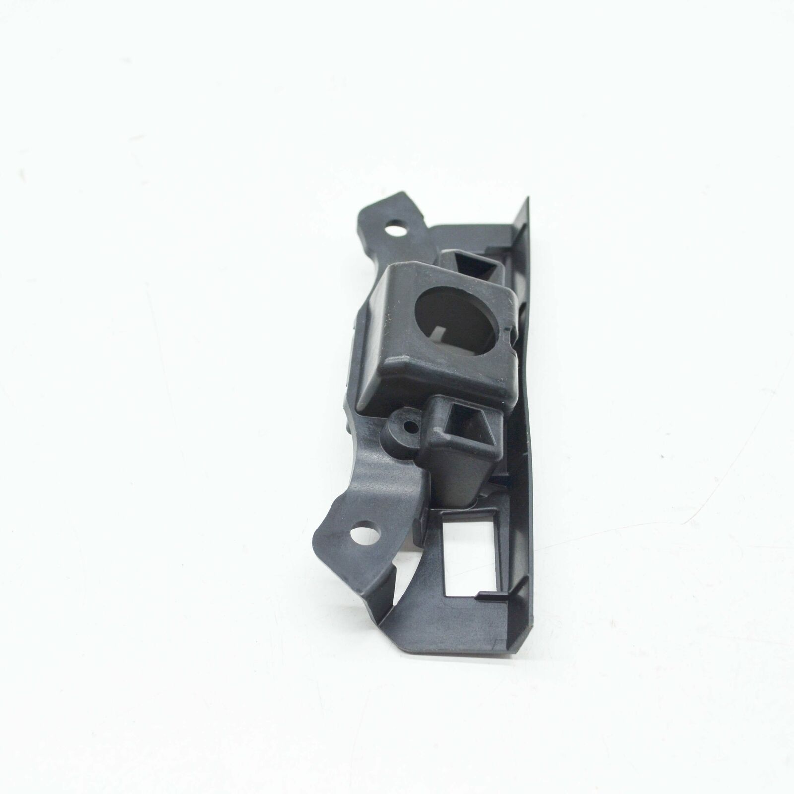 NEW AUDI A4 B9 FRONT RADIATOR GRILLE BRACKET 8W0853231A 3 NEW AUDI A4 B9 FRONT RADIATOR GRILLE BRACKET 8W0853231A - Image 3