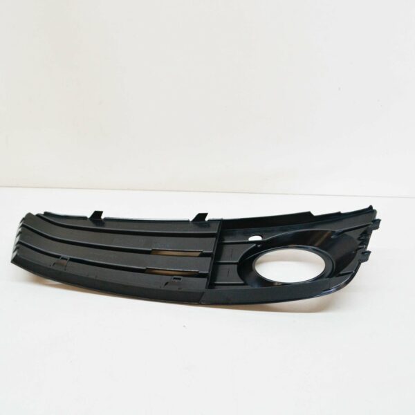 NEW AUDI A4 B8 FRONT BUMPER FOG LIGHT LEFT GRILLE 8K0807681A01C - Image 3