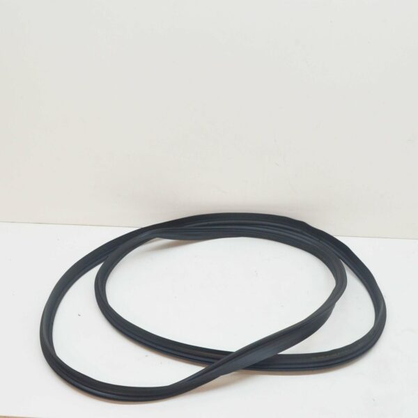NEW AUDI A4 AVANT B8 REAR LID FLAP SEAL 8K9827705F - Image 3