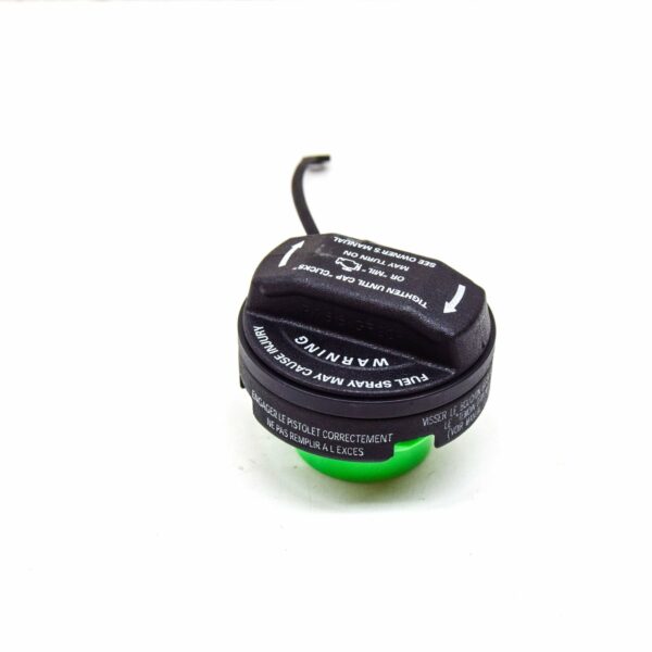 NEW AUDI A3 8PA FUEL TANK COVER CAP 8P0201550D - Image 3