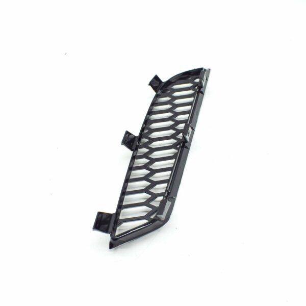 NEW AUDI RS6 AVANT FRONT BUMPER LEFT SIDE GRILLE TRIM 4G0807679T94 - Image 3